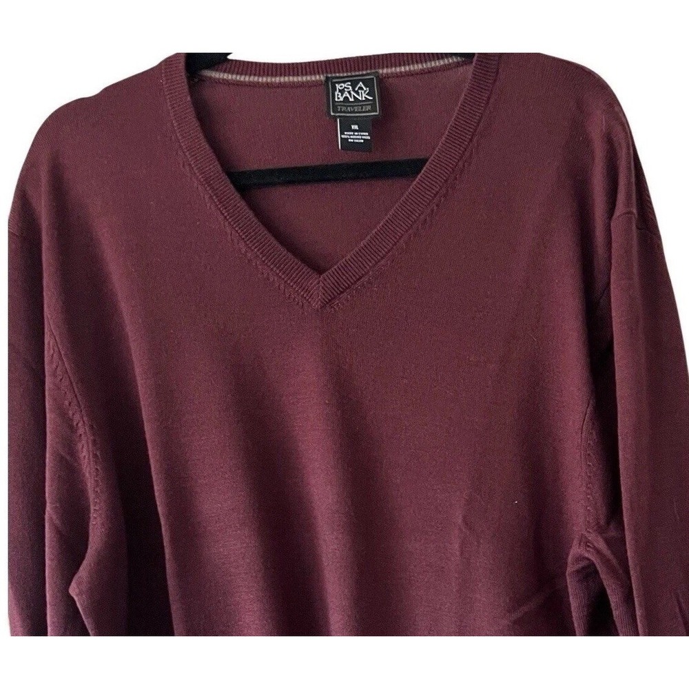 Jos. A. Bank Traveler XXL Burgundy 100% Merino Wool V-Neck Sweater Fine‎ Knit